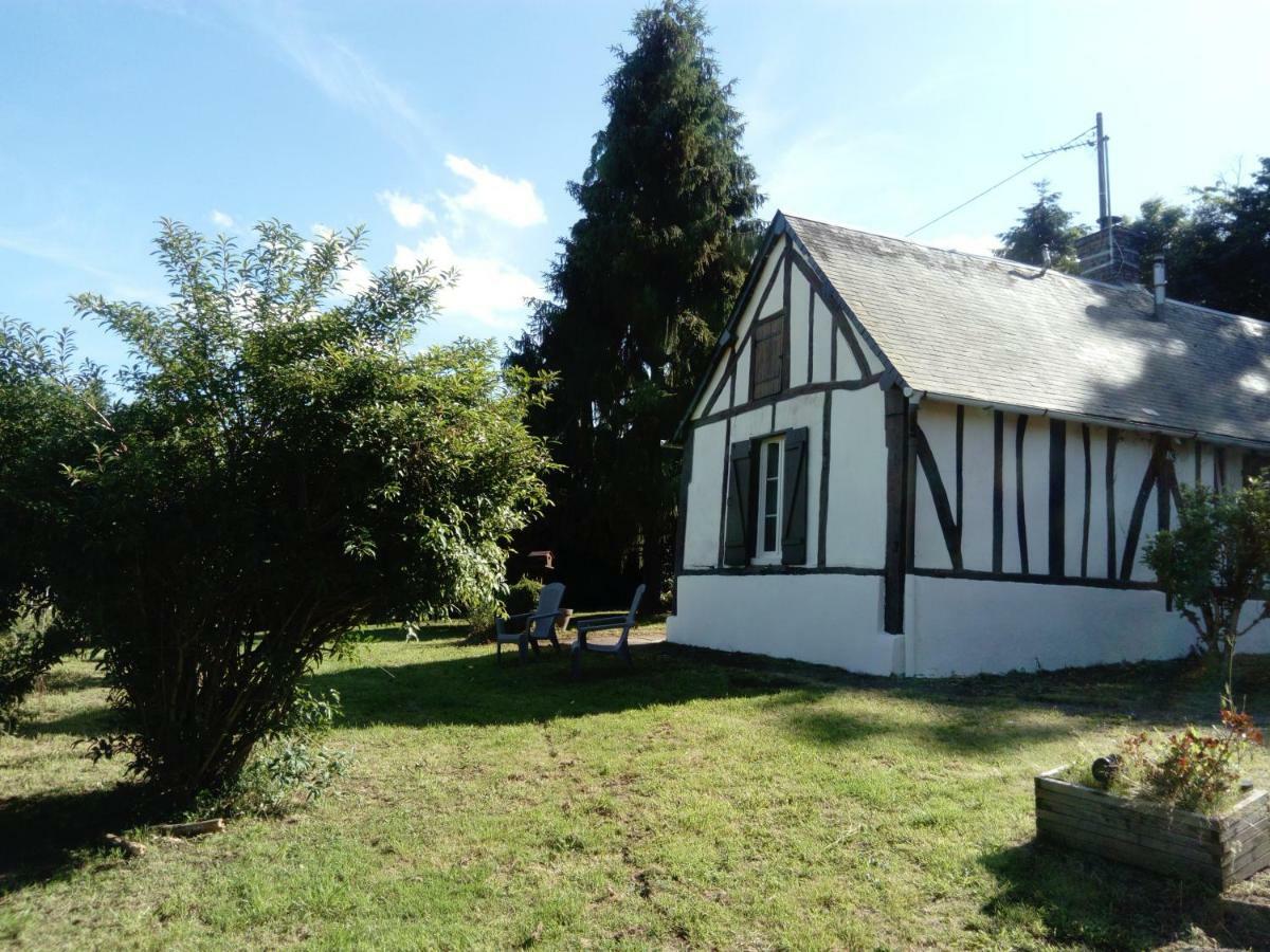 La Petite Maison Normande Ticheville Exterior photo